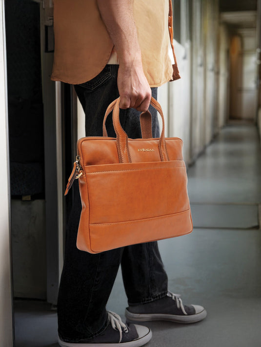 Classic Brown Laptop Bag - Timeless Elegance for Everyday Use